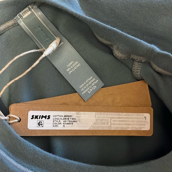 NWT SKIMS Cotton Jersey Long Sleeve T Shirt tee top new kyanite - Picture 6 of 6